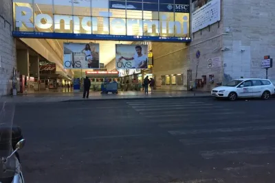 Transfer from Termini Station to Rome center with van