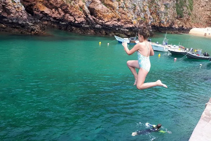 Shared Group Boat and Kayak at Berlengas Island with a local