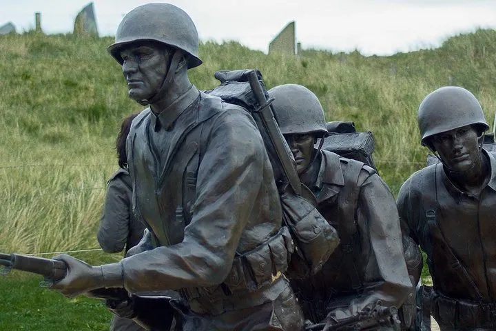 NORMANDY: Landing Beaches (Best Offer) - Private Day Trip from PARIS