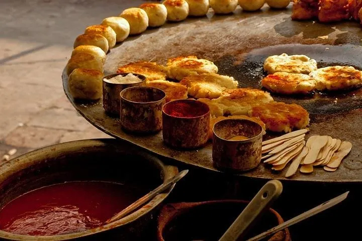 Cooking Class in Agra (Pickup & Drop by Tuk-Tuk)