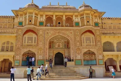 All Inclusive Jaipur City Same Day Tour By Car From New Delhi