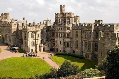 Warwick Castle Independent Full Day Private Tour