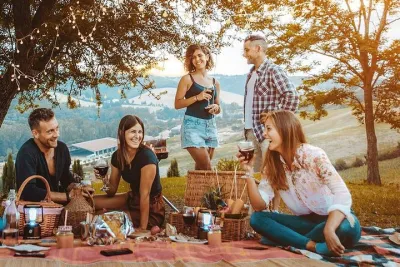 Picnic in the countryside in the heart of Chianti