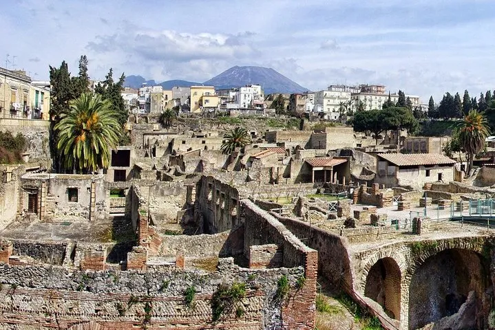 Herculaneum and Sorrento Private Day Tour from Rome