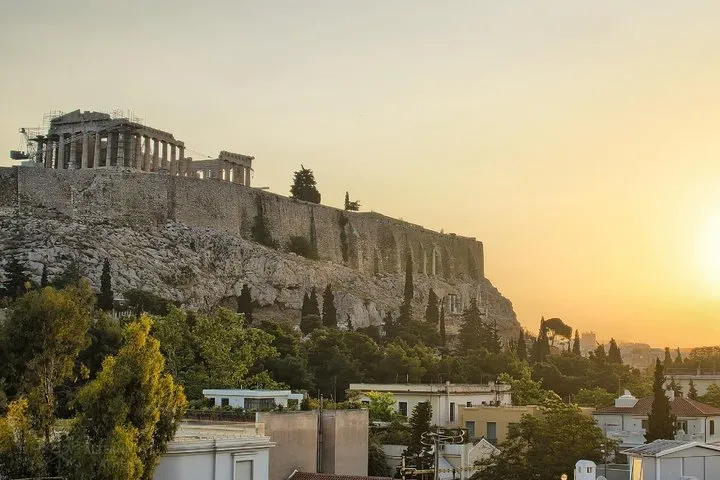 Beat the Heat Acropolis Tour - Small group