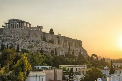 Beat the Heat Acropolis Tour - Small group