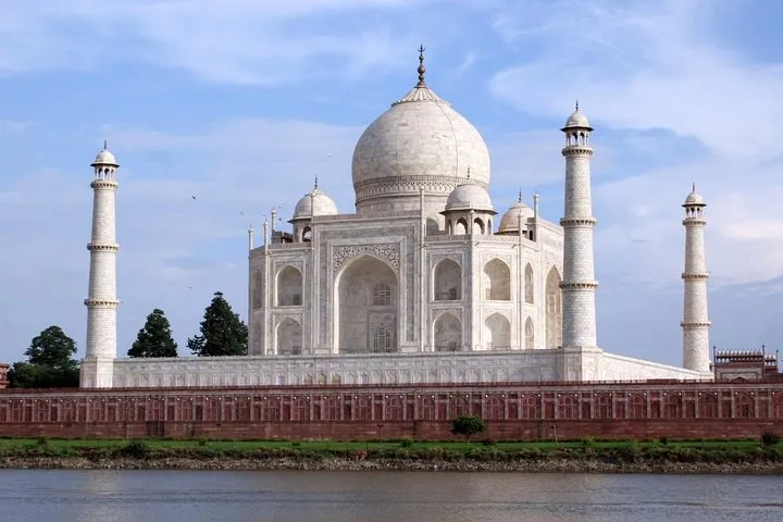Same Day Sunrise Taj Mahal Agra Fort Baby Taj Trip From New Delhi