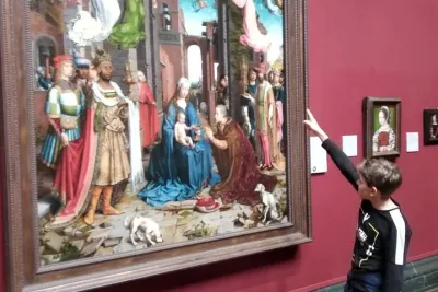 Kid-Friendly National Gallery Tour in London with Exclusive Guide