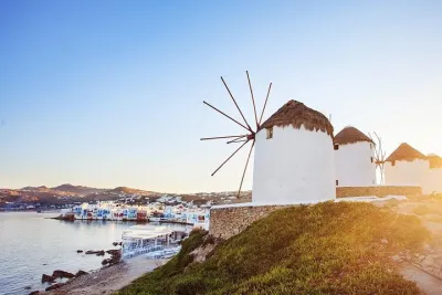 15-Day Grand Greece Tour: Athens, Meteora, Mykonos & Santorini