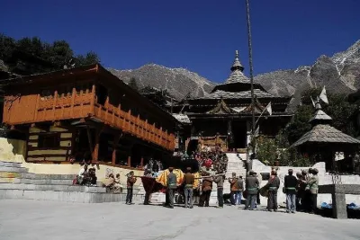 15-Days Leh Private Tour from Srinagar with Dinner