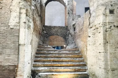 Piazza Navona and Trevi District Underground Pass with Audioguide