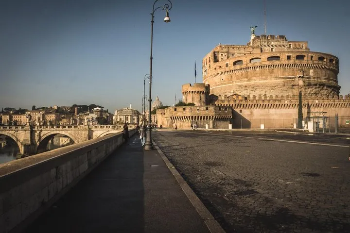 Rome: Guided Tour of the Secrets Beneath Castel Sant'Angelo