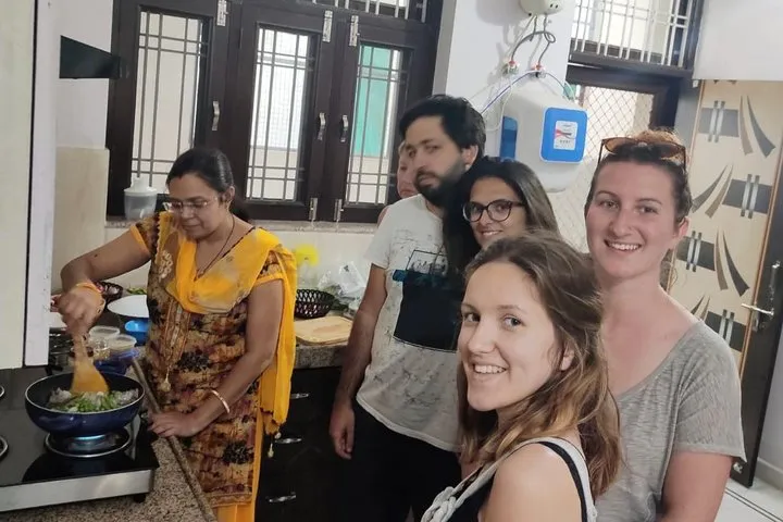 Authentic Samosa & Masala Chai making Class