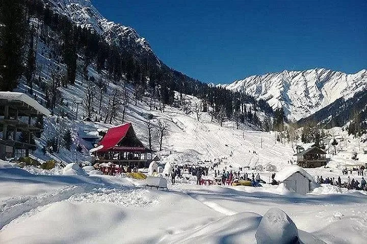5-Days Kullu Manali Manikaran Volvo Tour Package from Delhi