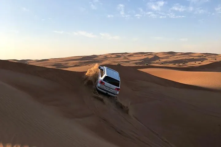 Half-Day Evening Desert Safari in Dubai with BBQ Dinner