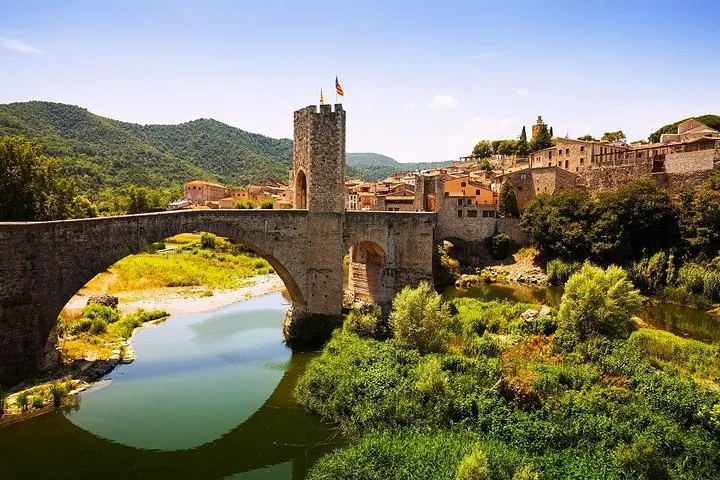 5-Day Best of Catalonia Self-Drive Tour from Barcelona