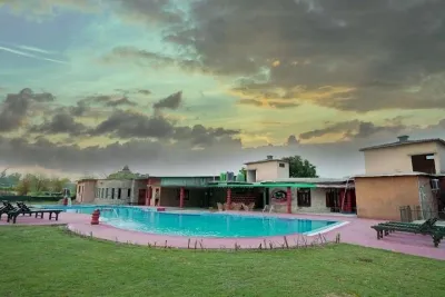Nainital Jim Corbett 4 Days Tour Package From Delhi