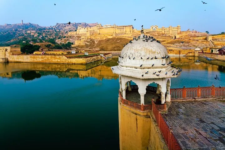 13 Days India's Iconic Landmarks tour with Varanasi & Mumbai