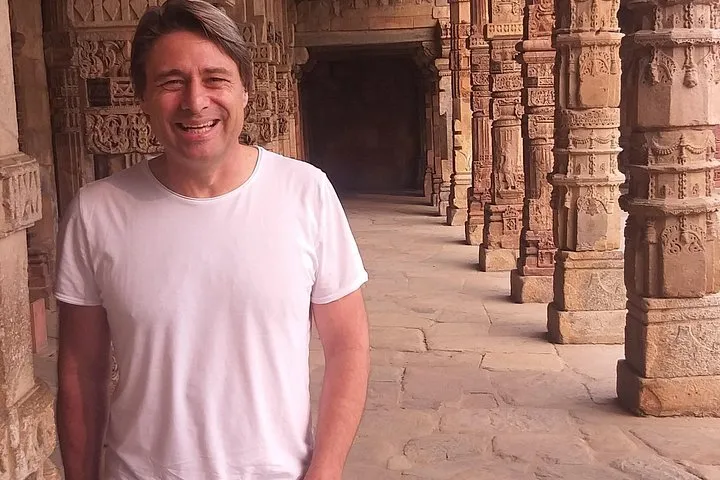 Best Evening New Delhi Tour- with transfer to Hotel / Airport