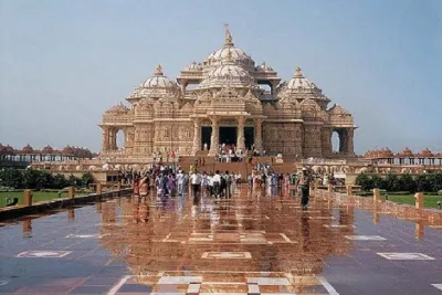 Taj Mahal Pilgrimage and Top Hill Station 10-Day India Tour