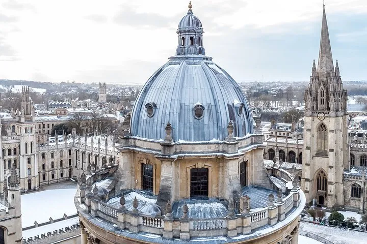 Oxford, Cotswolds & Stratford-upon-Avon Tour with Christmas Lunch