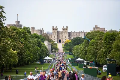 Layover Windsor Private Tour from LHR Including Passes