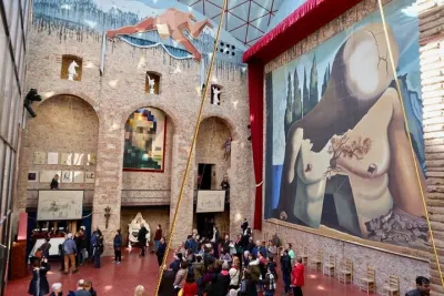 Girona and Figueres Private Day Tour from Barcelona