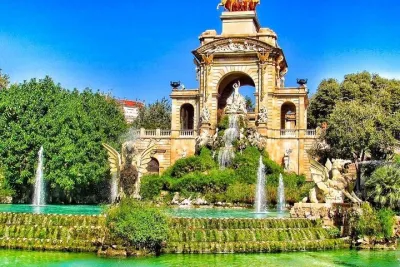Discover Barcelona: Top Sights & Hidden Gems with a Local