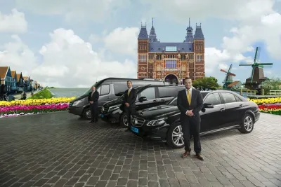 1-15 persons Taxi or Bus Transfer Amsterdam Airport to Zaandam