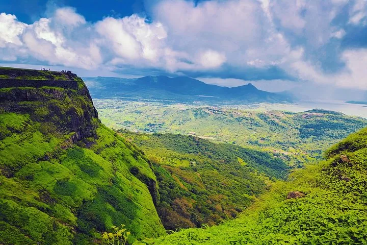 Private Guided Tour of Lonavala and Buddhist Karla Caves from Mumbai