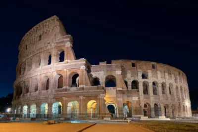 Rome at Night: Small Group Guided City Walking Tour