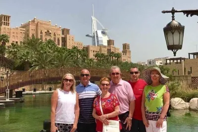 Dubai Private Layover Tour - 6 hours (Small Group - Day & Night)