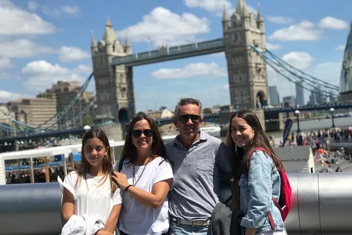 London Private Full-Day Tour: Tower of London Tickets & Pub Lunch