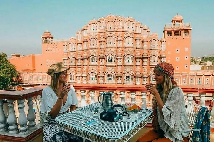 6-Day Private Tour of the Golden Triangle