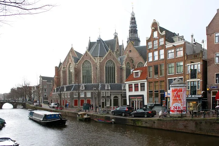 Amsterdam's Red Light District: A Self-Guided Audio Tour