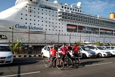 Fort Kochi Bike Tour with Pickup from Cruise Ships