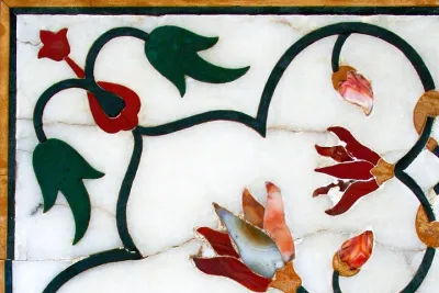 Private Shopping Tour in Agra