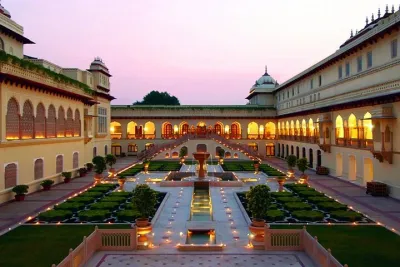 Half day city tour of Chokhi Dhani from Jaipur