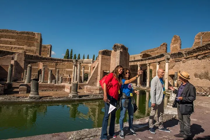 Tivoli Villa D’Este and Hadrian’s Villa Private Tour with Lunch