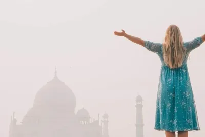 Private Agra local sightseeing with guide by Car