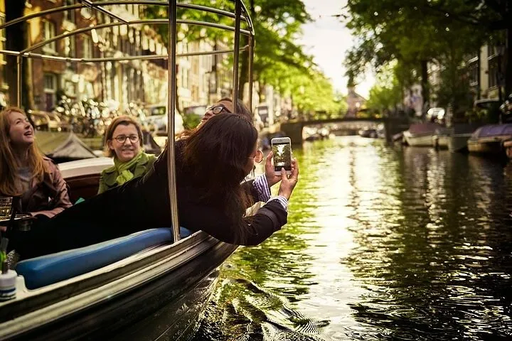Amsterdam 2-hour Private Canal Cruise with Live Guide and Drinks
