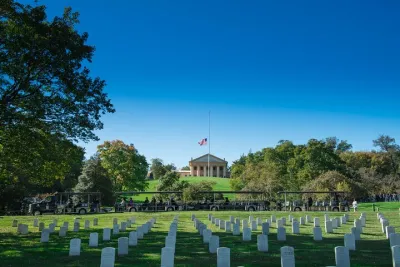 Arlington National Cemetery Hop-On Hop-Off Tour