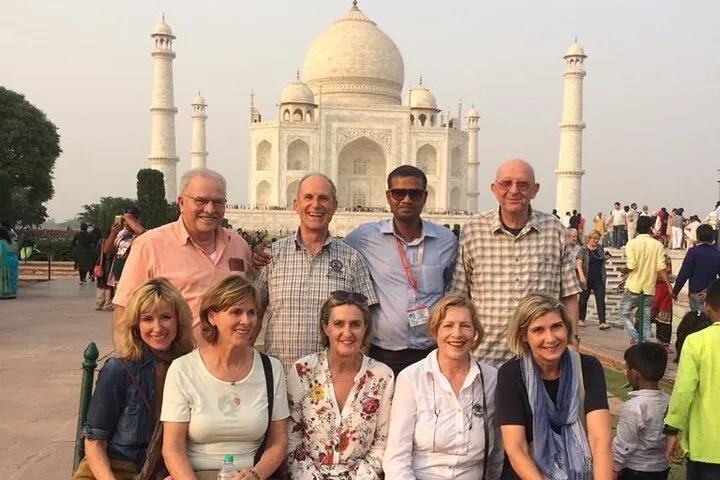 Spiritual and Heritage Discovery Tour to Varanasi and Agra