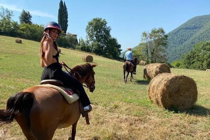 Horseback ride and Poolside Day chillout with Tuscan Lunch