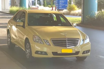 One Way Private Transfer Airport to/from Riviera (Vouliagmeni-Varkiza-Glyfada)