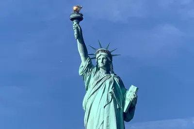 Statue of Liberty Speedboat Tour - from Chelsea Piers