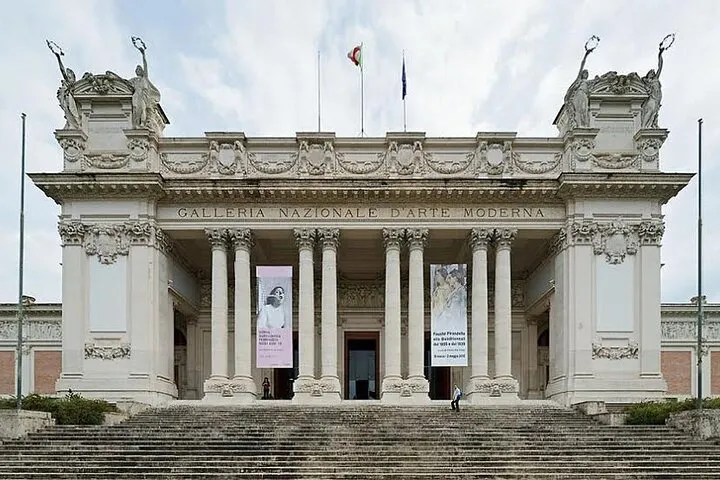 National Gallery of Contemporary and Modern Arts Private Tour