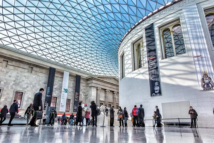 Semi Private Guided tour at British Museum with Max 6 People