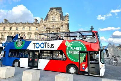 Paris Tootbus Hop-On Hop-Off Bus Tour (Optional Cruise)
