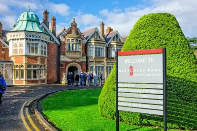 Private driver tours to Bletchley Park & RAF AIR FORCE MUSEUM